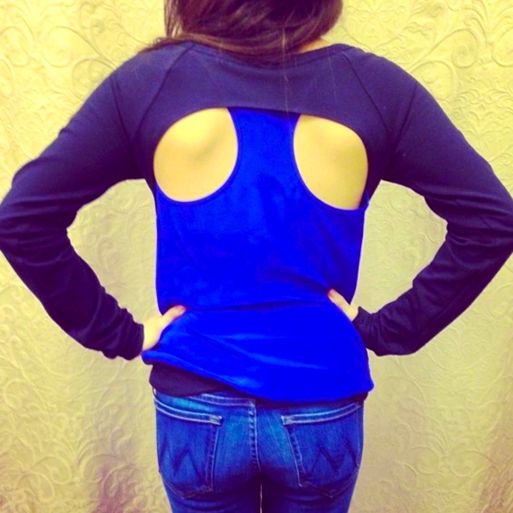 NWT Bailey 44 Sweater